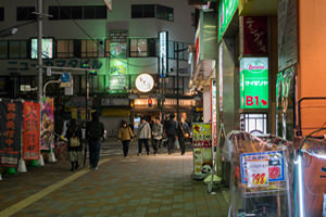 初音鮨へのアクセスその二